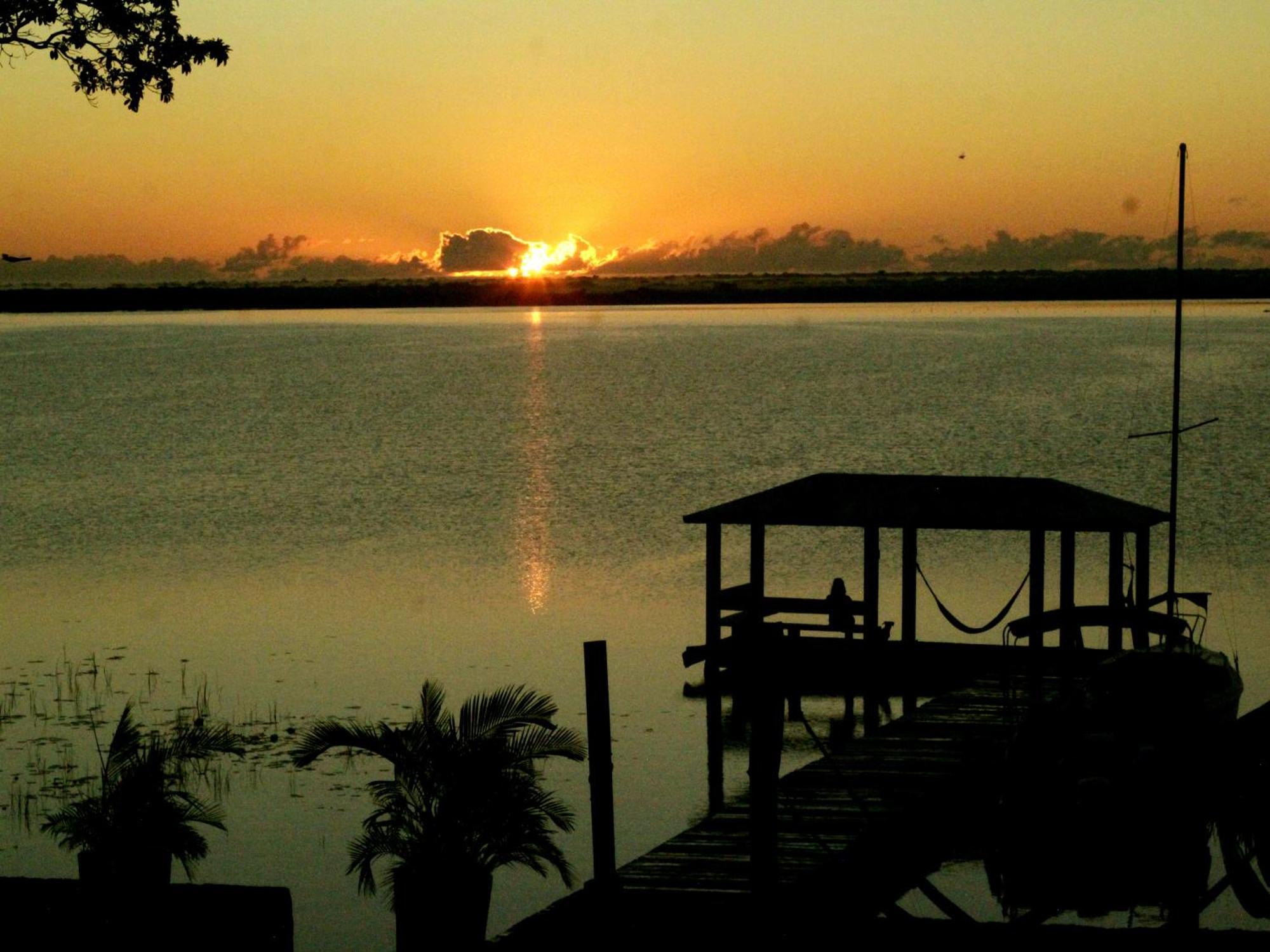 Tropic Bacalar Hotel Kültér fotó